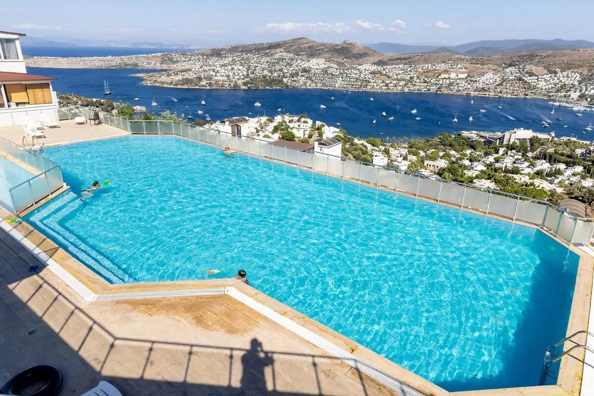 Stunning Sea View Cosy Apartment Gundogan  Turecko