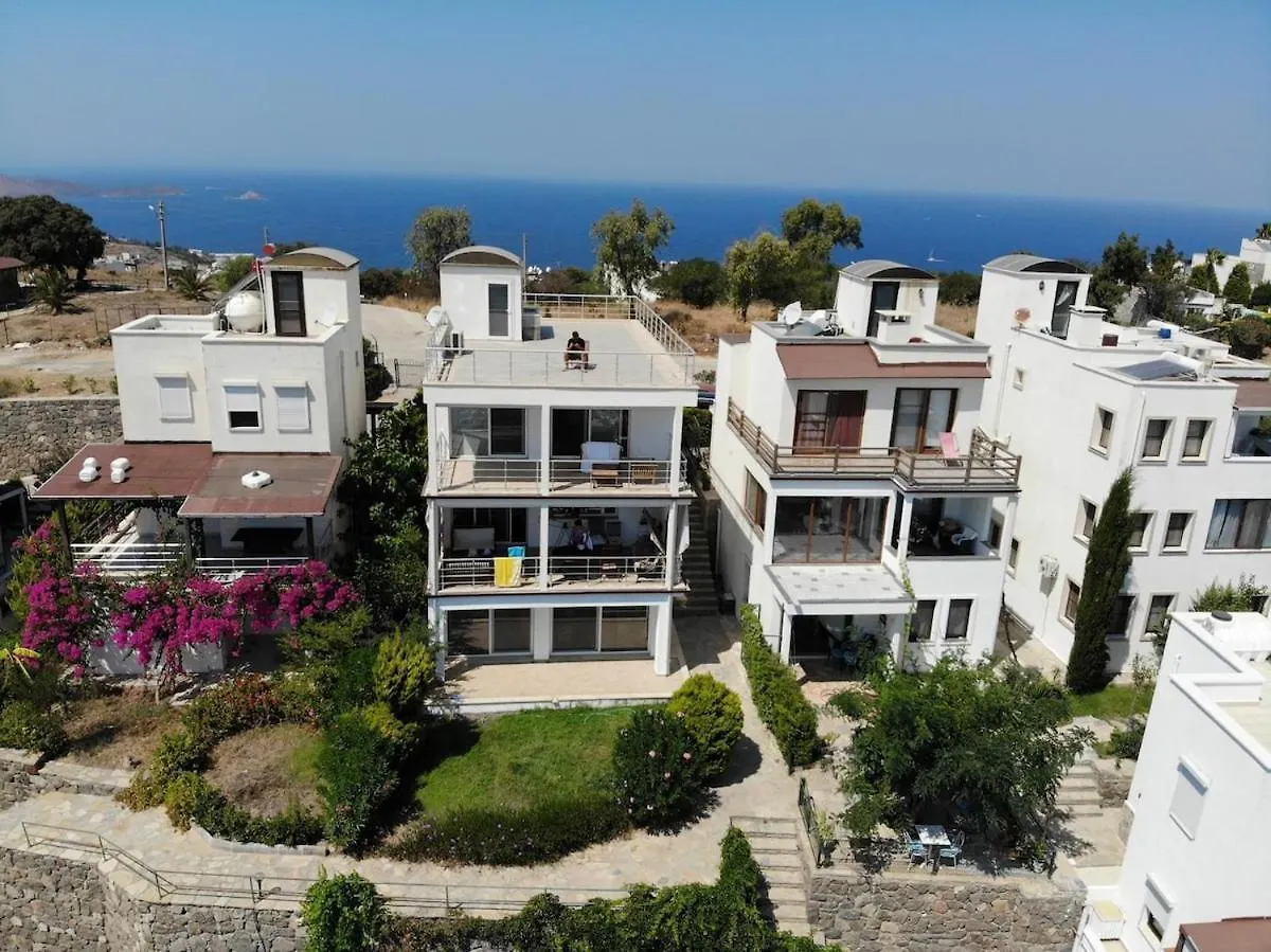 Stunning Sea View Cosy Apartment Gundogan  Turecko